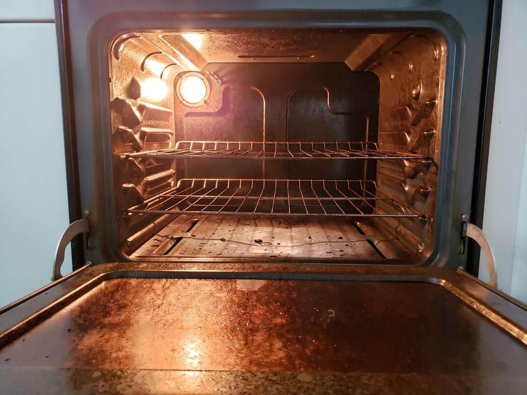 How to Clean Your Oven  HomeServe