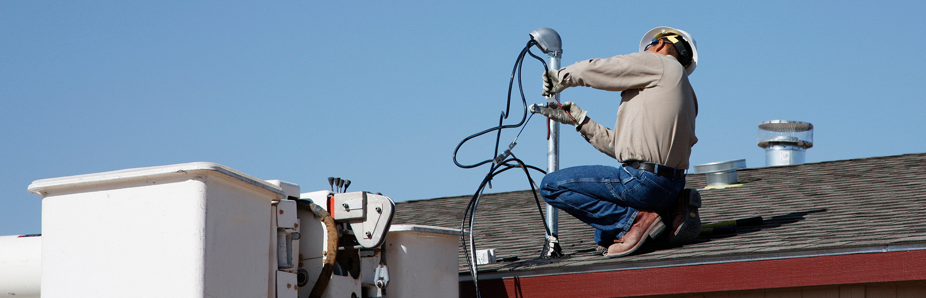 Electrician on roof 